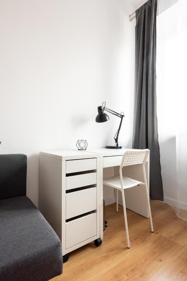 Апартаменти Old Town 5-bedroom *